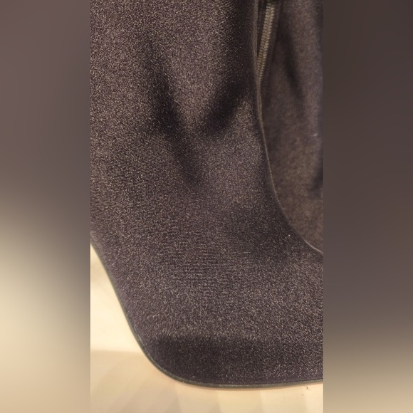 Good American Ankle Shine Neoprene Black Size 9 & 8 & 8.5 - Picture 9 of 11